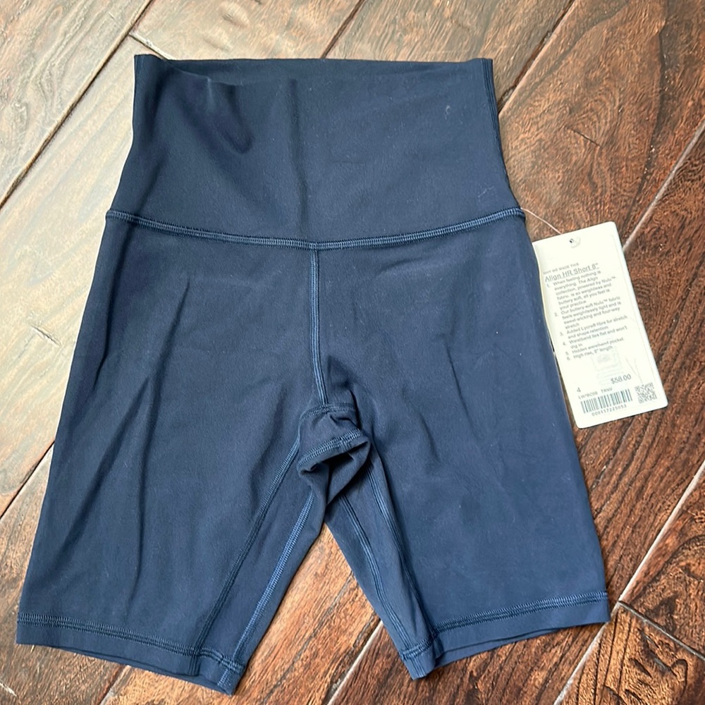 NWT, Align Short